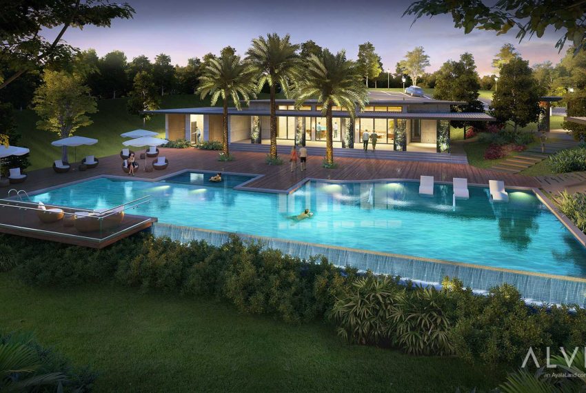 Hillside Ridge-Pool_Dusk